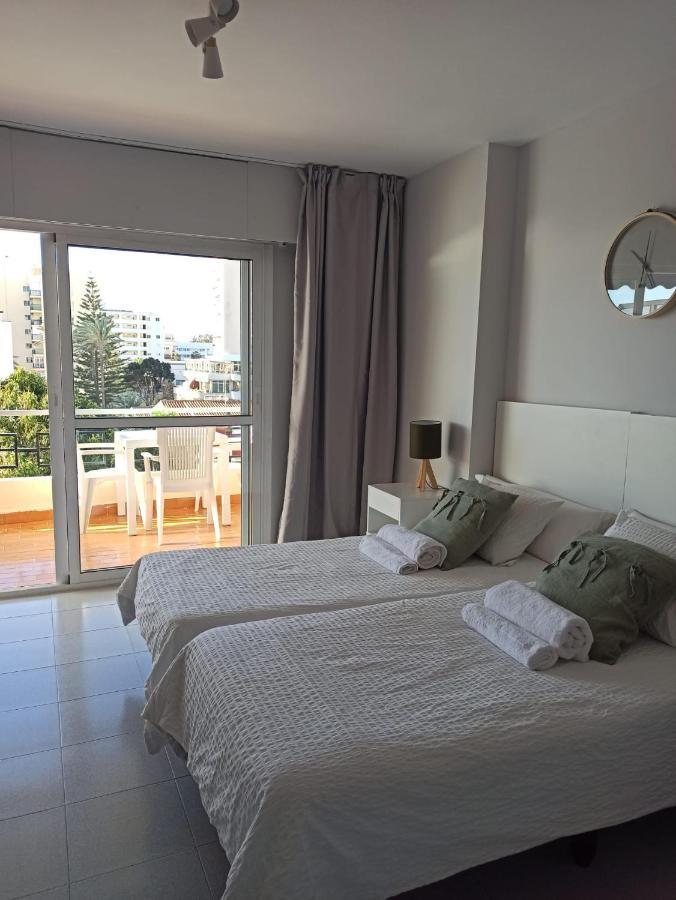 Carihuela Nucleo Cristal Daire Torremolinos Dış mekan fotoğraf